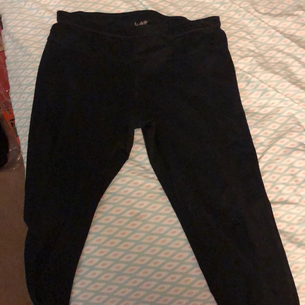 Short leggings